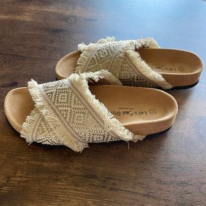 Women’s Sandals. Size 7.5. NW